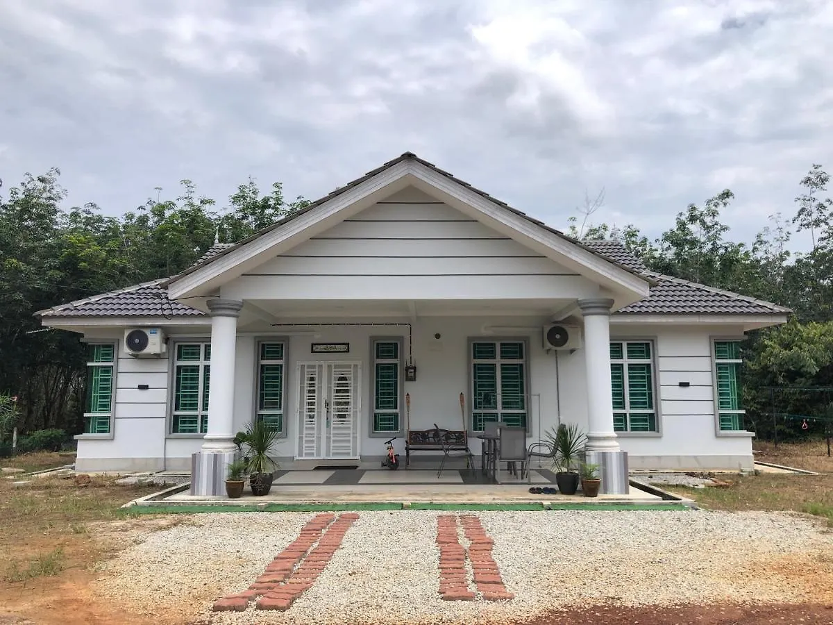 Rumah Putih Homestay Malacca