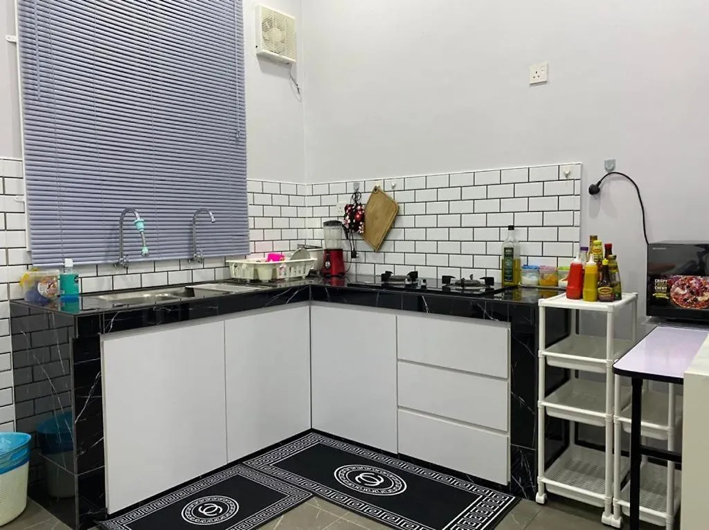 Rumah Putih Homestay Malacca 0*,