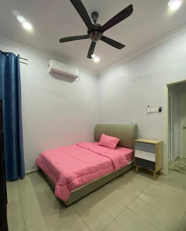 Rumah Putih Homestay Malacca Holiday home